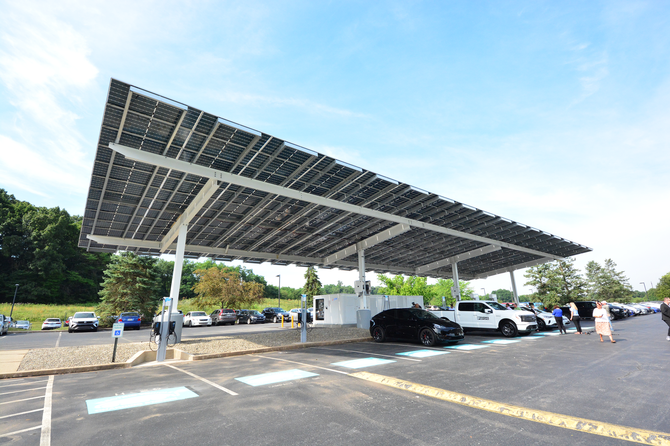 solar carport charging EVs